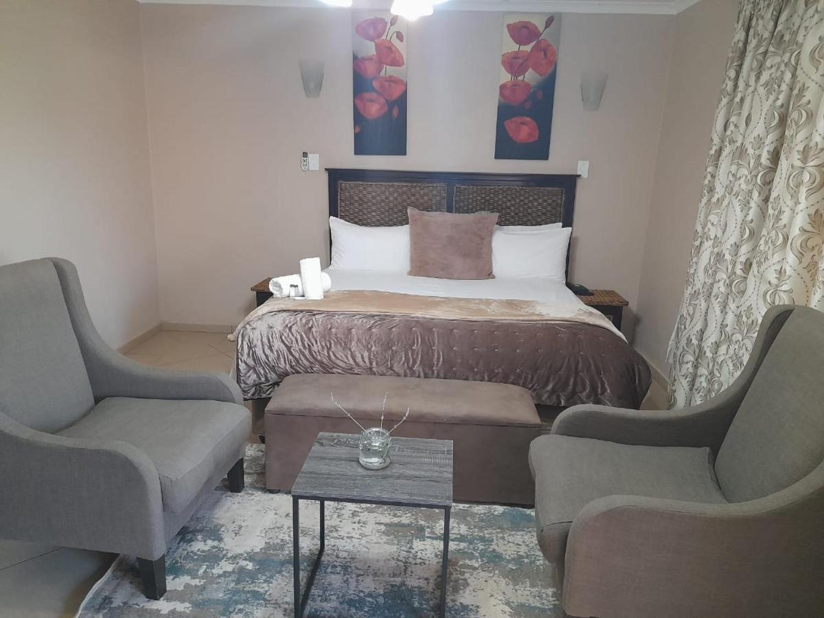 Nongoma Lodge & Inn Cc Ngoại thất bức ảnh