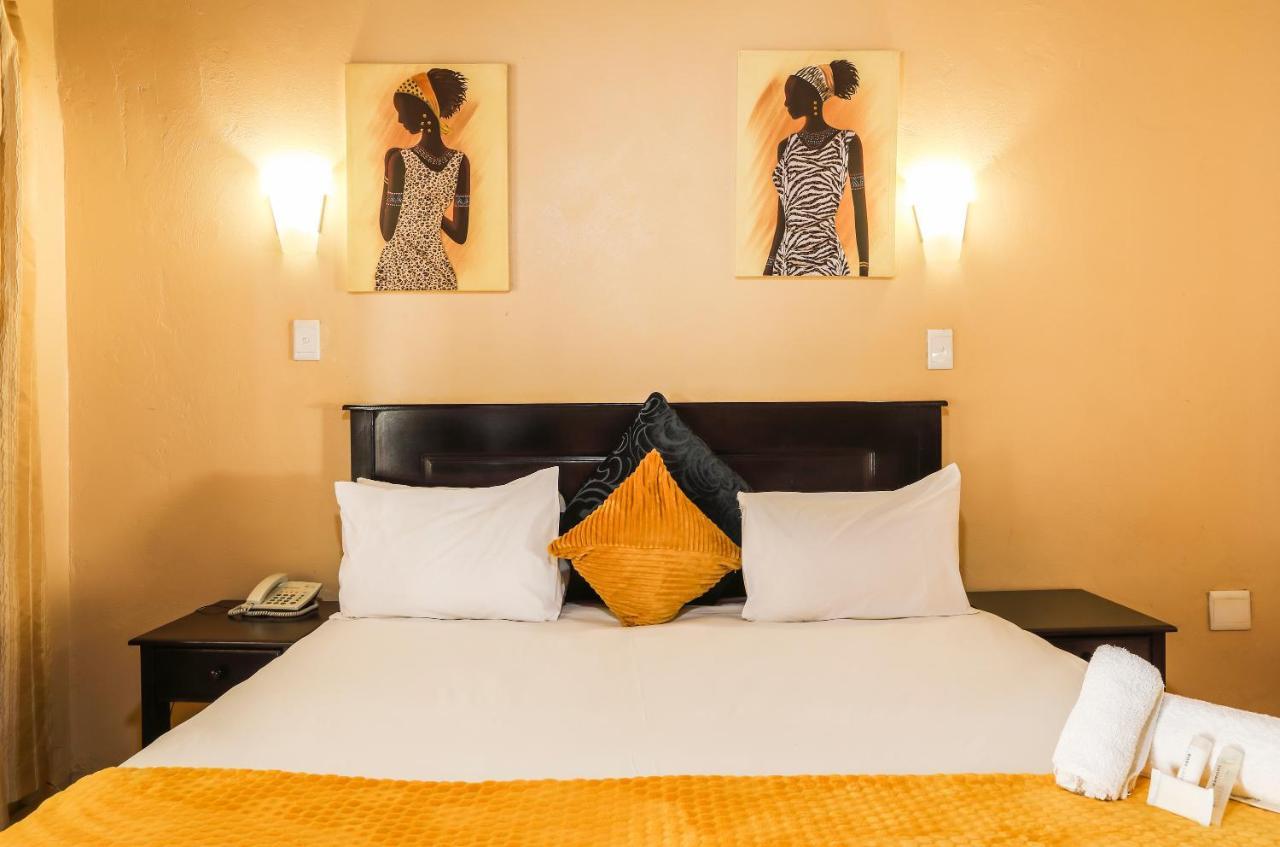 Nongoma Lodge & Inn Cc Ngoại thất bức ảnh