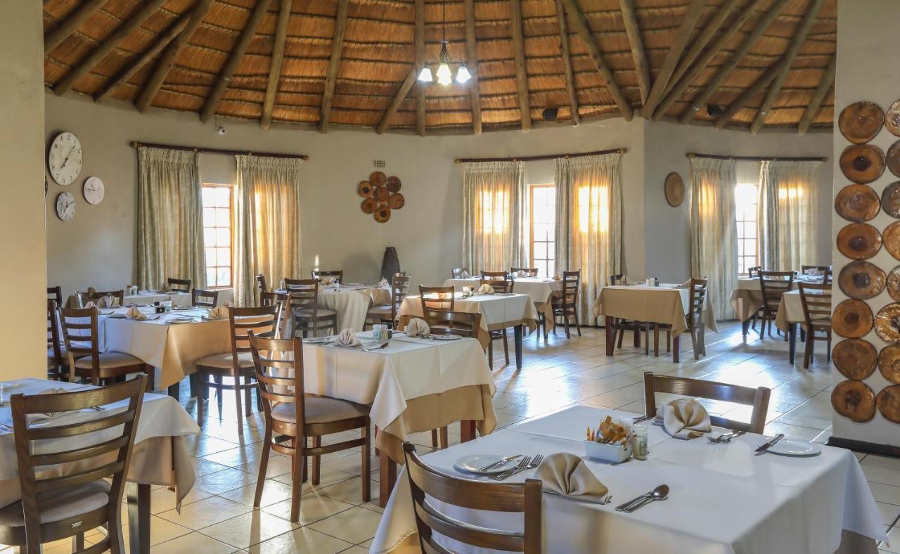Nongoma Lodge & Inn Cc Ngoại thất bức ảnh
